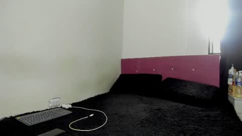 heellboy_ online show from 06.25.26