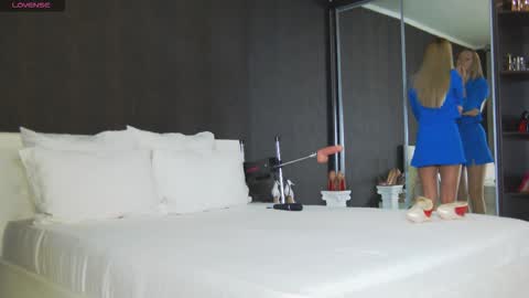 Helen online show from 11.18.25