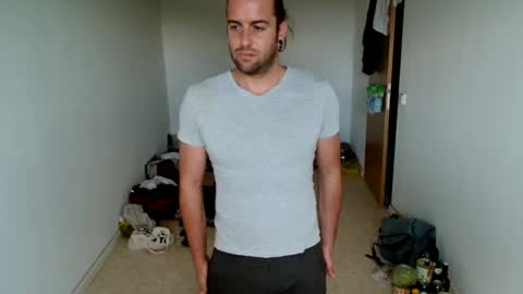 Snapshot of hei_69 chatting on 09.12.25 hei_69 online show from 09.12.25