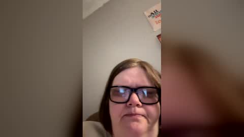 Snapshot of heidimackey2 chatting on 04.19.26 heidimackey2 online show from 04.19.26