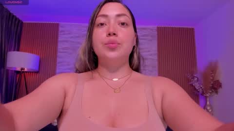 Heidy online show from 11.26.25