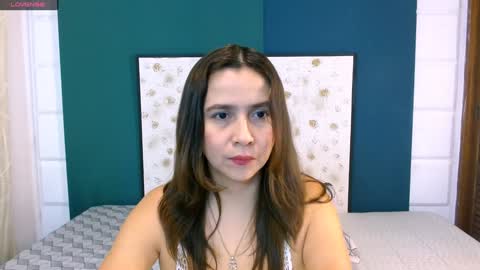 Snapshot of heidy_wells chatting on 01.27.25 Heidy online show from 01.27.25