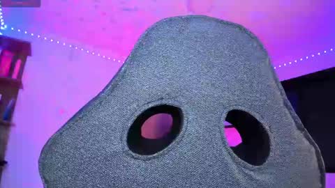 Heka Prudence online show from 02.13.25