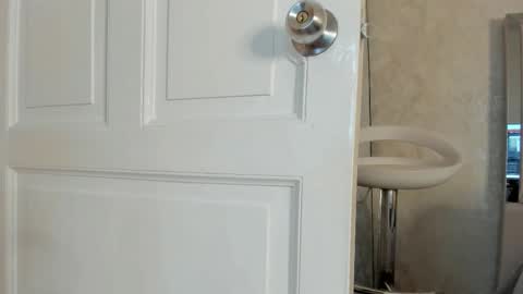 Hella online show from 11.23.25