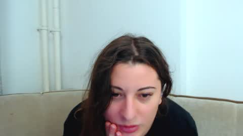 helen_adams_ online show from 12.11.24