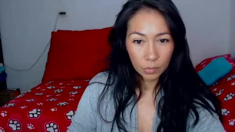 Snapshot of helen_lya chatting on 01.13.25 Helen online show from 01.13.25