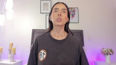 Helen  online show from 03.29.26