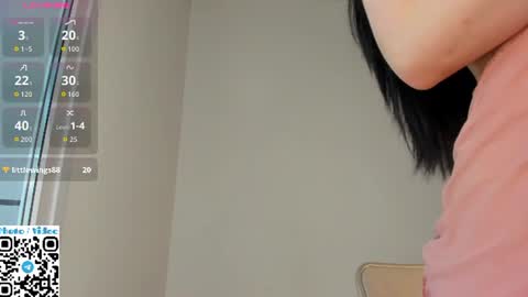 Snapshot of helen_sparkk chatting on 06.29.26 helen_sparkk online show from 06.29.26