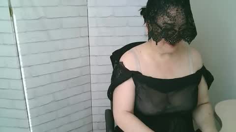 Helen online show from 04.07.26