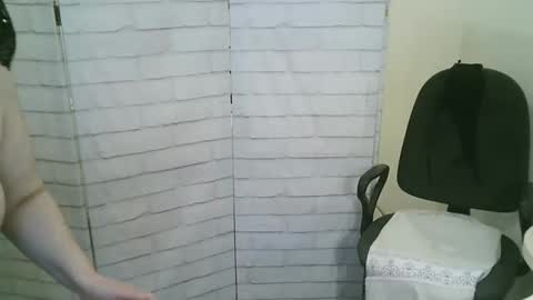 Helen online show from 04.20.26