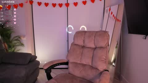 Helen online show from 02.26.26