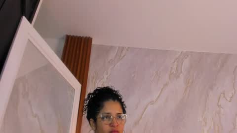 Helena Santos  online show from 03.07.26