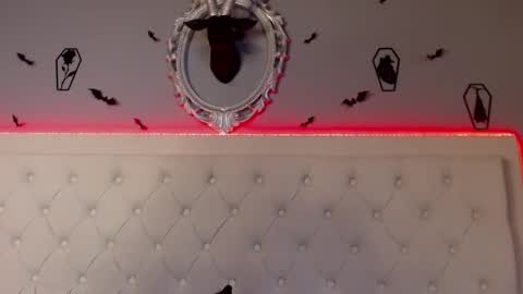 Snapshot of helenamorningstar chatting on 02.07.25 helenamorningstar online show from 02.07.25