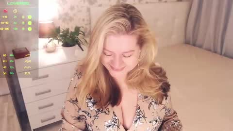 Helena Bonham online show from 12.20.24