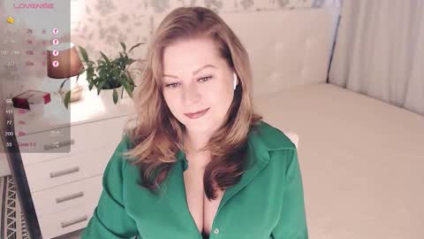 Helena Bonham online show from 09.11.25