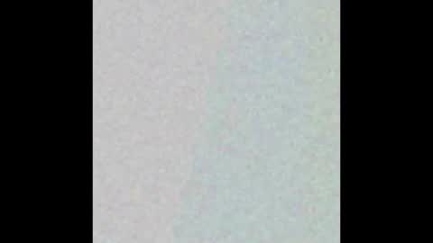 Snapshot of helenebird chatting on 01.05.25   online show from 01.05.25