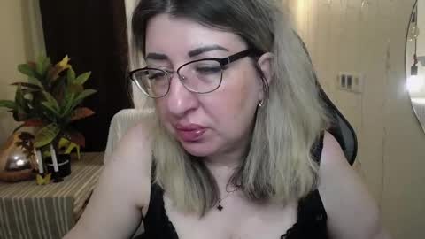 helenenigma online show from 02.27.25