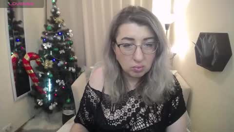 helenenigma online show from 12.19.25