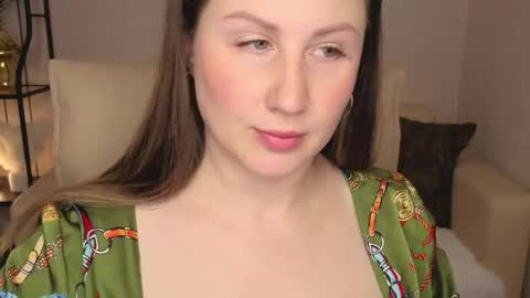 Helen online show from 05.22.26