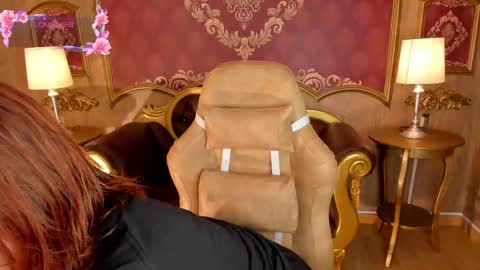 Helen or Hells online show from 11.26.25