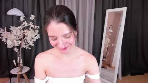 Helen online show from 03.02.25