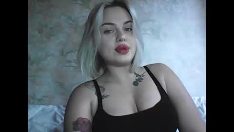 Snapshot of helga_now chatting on 02.06.25 helga_now online show from 02.06.25