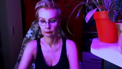 Helga online show from 03.26.26