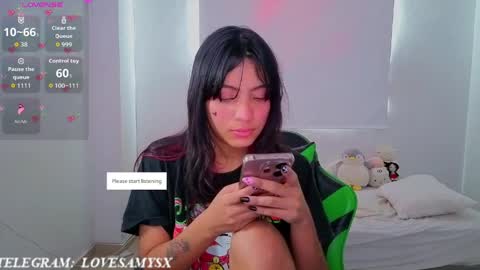 Helia Transfem and Amy online show from 04.15.26