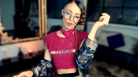 Heliconia online show from 05.10.26