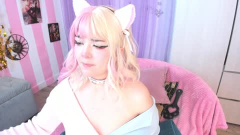 Laura online show from 01.23.25