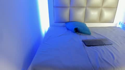 Snapshot of hellen__smith_ chatting on 01.13.26 hellen__smith_ online show from 01.13.26