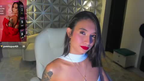 Snapshot of hellen_tease chatting on 07.22.26 Hellen online show from 07.22.26