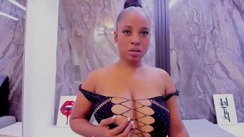 Snapshot of hellenjohansson chatting on 03.03.26 Hellen johanson online show from 03.03.26