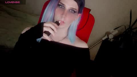 Helen Spellman online show from 11.22.25