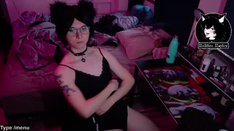 Snapshot of hellfire_girl chatting on 06.22.26 Hayley online show from 06.22.26