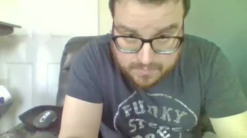 Snapshot of hellflow chatting on 04.28.26 hellflow online show from 04.28.26