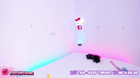 Snapshot of helloiamastrid chatting on 02.12.25 helloiamastrid online show from 02.12.25