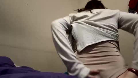 Snapshot of hellokitten123 chatting on 01.24.25 hellokitten123 online show from 01.24.25