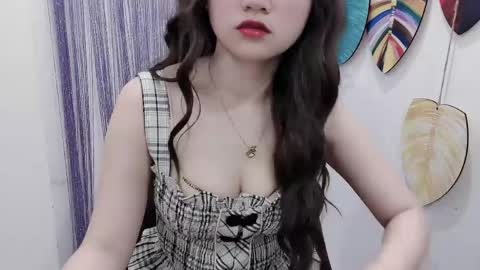 Snapshot of hellokitty_sexy chatting on 04.15.26 hellokitty_sexy online show from 04.15.26