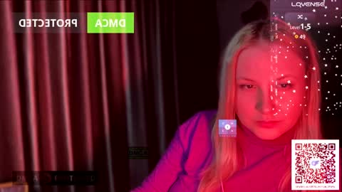 Snapshot of hellyriddle chatting on 01.19.25 DeleteyourSadness online show from 01.19.25