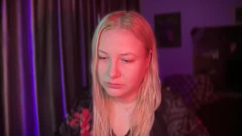 Snapshot of hellyriddle chatting on 12.16.25 DeleteyourSadness online show from 12.16.25