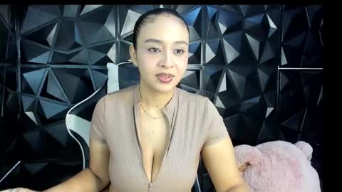 heluehorny13 online show from 01.10.26