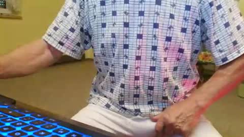 Helvell online show from 08.09.26