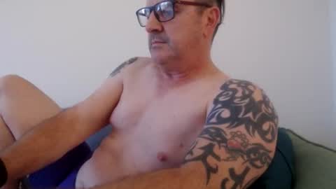 hempie1973 online show from 09.26.25