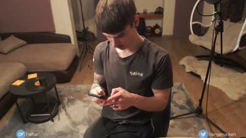 Snapshot of hengen_aiken chatting on 02.22.25 Hengen Aiken online show from 02.22.25