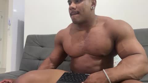 Henri online show from 01.14.25