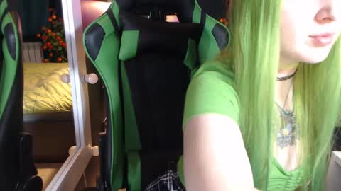 Snapshot of hentaishiing chatting on 02.04.25 Hentaishiing online show from 02.04.25