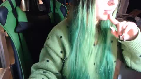 Snapshot of hentaishiing chatting on 11.05.25 Hentaishiing online show from 11.05.25