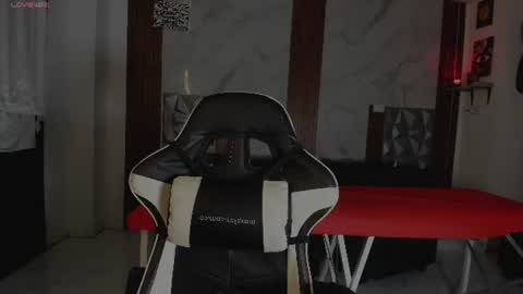 Snapshot of hera_069 chatting on 07.04.26 Hello I am Valentina independent Colombian model I love sensuality and pleasure welcome online show from 07.04.26