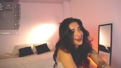 Snapshot of hera_069 chatting on 07.28.26 Hello I am Valentina independent Colombian model I love sensuality and pleasure welcome online show from 07.28.26